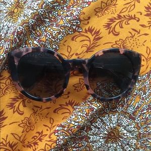 DIFF Luna polarized sunglasses